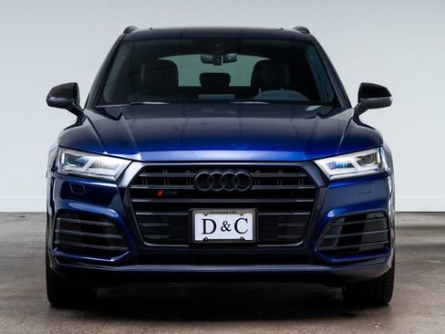 Used 2019 Audi SQ5 Premium Plus w/ Premium Plus Package AWD/4WD image 2