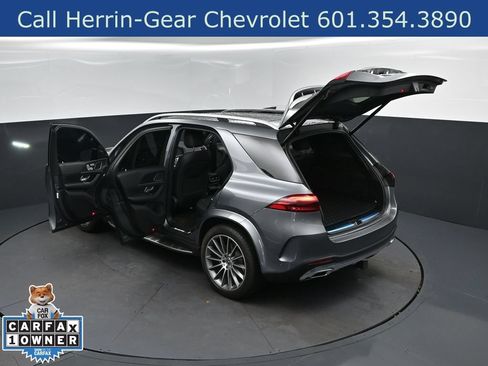 Used 2024 Mercedes-Benz GLE 450 4MATIC image 2