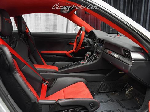 Used 2019 Porsche 911 GT2 RS image 23