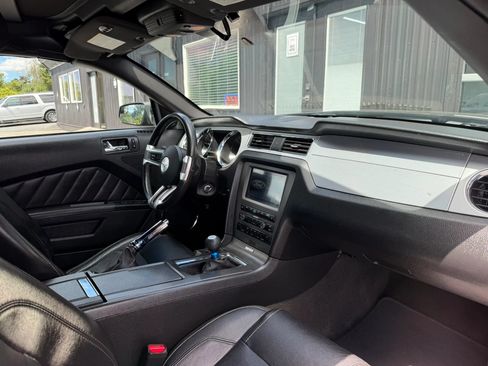 Used 2014 Ford Mustang GT w/ Electronics Package RWD image 34