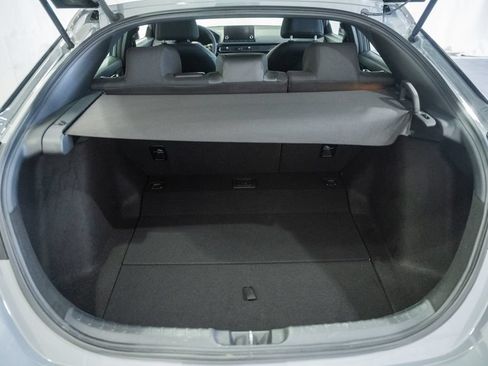Used 2025 Honda Civic Sport image 9