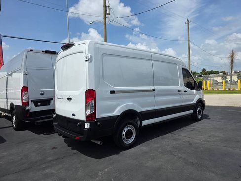 Used 2022 Ford Transit 250 Medium Roof RWD image 6