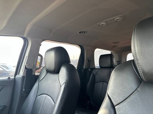 Used 2017 GMC Acadia Limited SLT AWD/4WD image 6