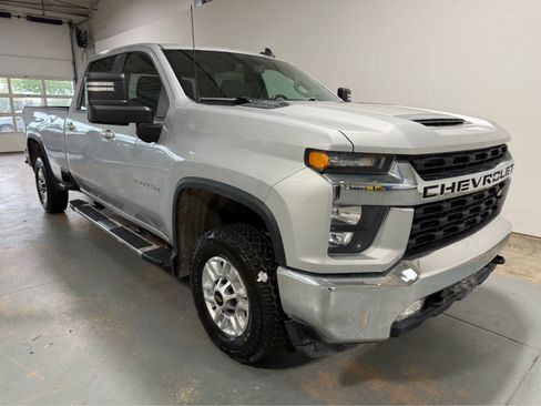 Used 2022 Chevrolet Silverado 2500 LT w/ Convenience Package AWD/4WD image 7