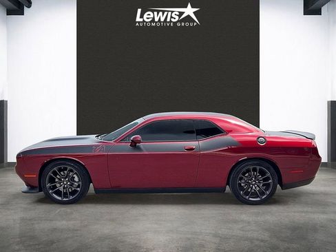 Used 2022 Dodge Challenger R/T w/ T/A Package RWD image 2