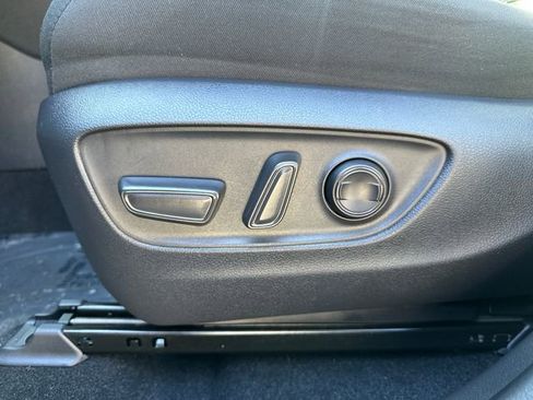 Certified 2025 Toyota RAV4 XLE image 27