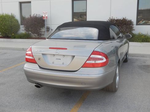 Used 2005 Mercedes-Benz CLK 320 Cabriolet image 41