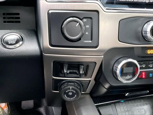 Certified 2022 Ford F450 Platinum image 31