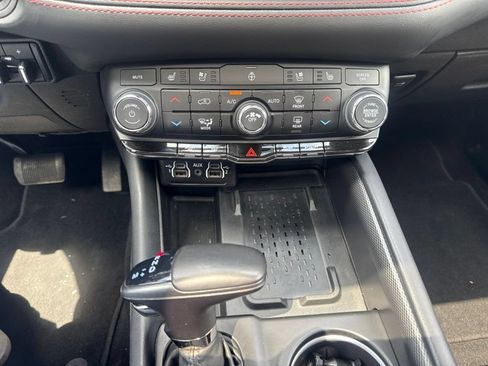 Used 2025 Dodge Durango R/T AWD/4WD image 27