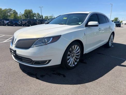 Used 2013 Lincoln MKS AWD image 2