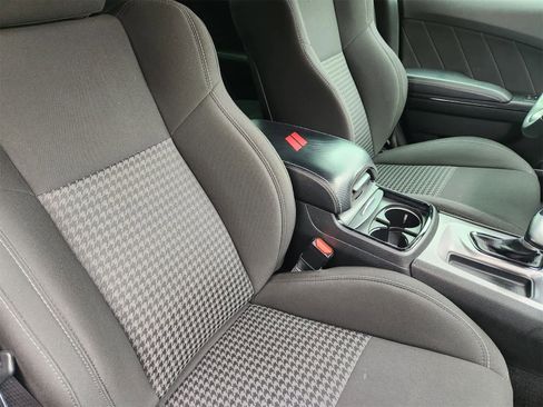 Used 2023 Dodge Charger R/T w/ Blacktop Package image 13