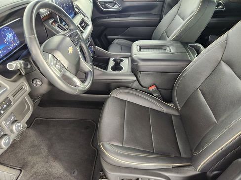 Used 2023 Chevrolet Tahoe Premier AWD/4WD image 13