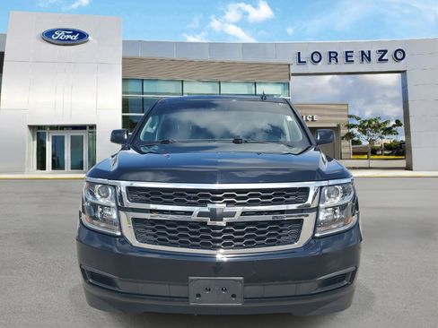 Used 2018 Chevrolet Tahoe LT image 2