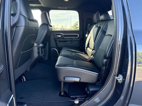 New 2026 RAM 2500 Laramie w/ Night Edition AWD/4WD image 28