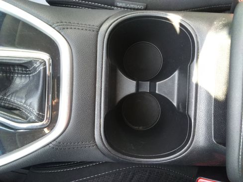 Used 2021 Subaru Outback Premium image 20