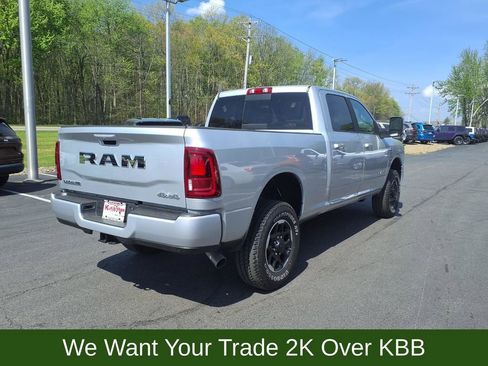 Used 2026 RAM 2500 Laramie AWD/4WD image 5