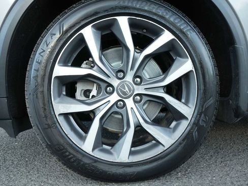 Used 2024 Acura MDX SH-AWD w/ Technology Package image 9