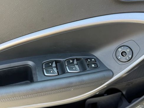 Used 2013 Hyundai Santa Fe GLS w/ Popular Equipment Pkg AWD/4WD image 17