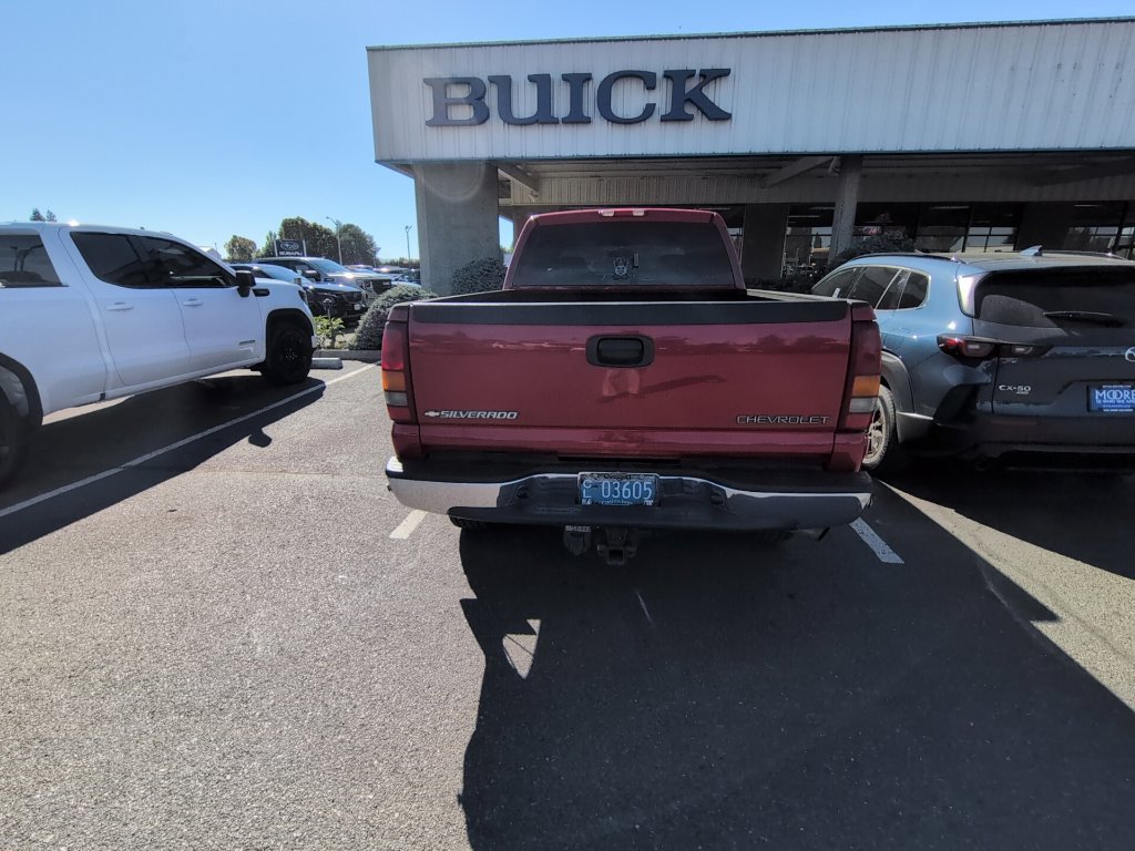 Used 2002 Chevrolet Silverado 2500 LS w/ Electrical Convenience Pkg AWD/4WD image 5