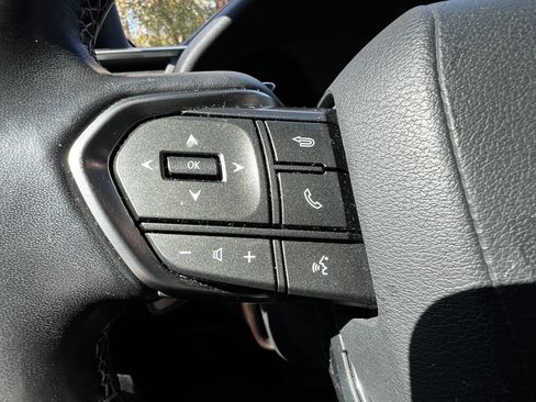 Used 2024 Lexus LX 600 4WD w/ Appearance Package image 19