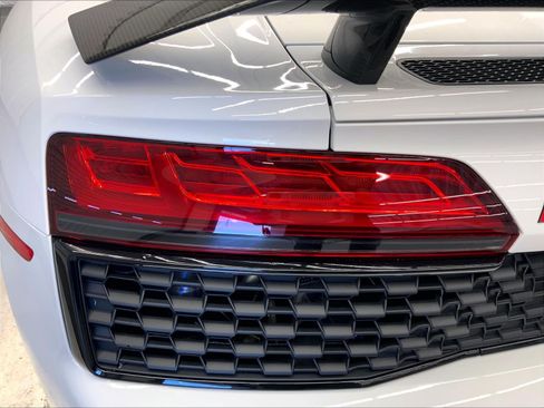 Used 2023 Audi R8 V10 performance AWD/4WD image 25