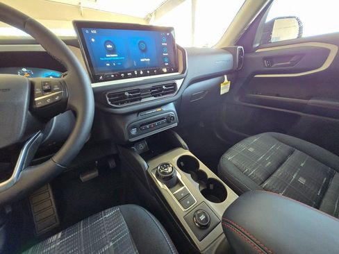 New 2025 Ford Bronco Sport Heritage w/ Convenience Package image 17