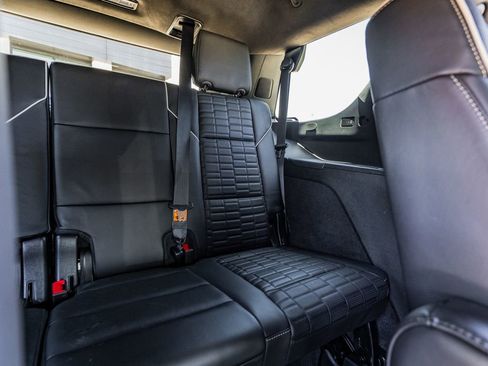 Used 2024 Cadillac Escalade V AWD/4WD image 42
