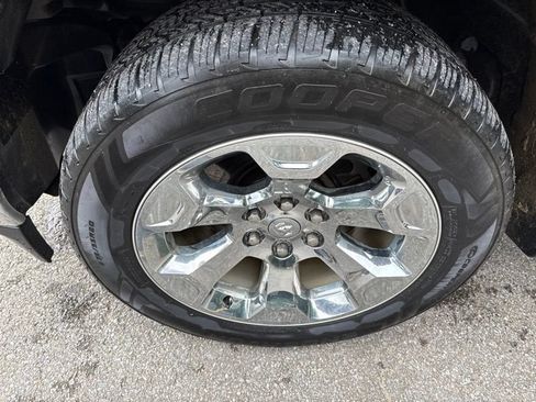 Used 2019 RAM 1500 Big Horn AWD/4WD image 4