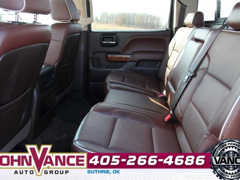 Used 2014 Chevrolet Silverado 1500 High Country w/ High Country Premium Package image 23
