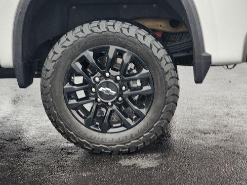 Used 2025 Chevrolet Silverado 2500 LT w/ Trail Boss Package image 10