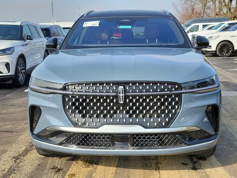 New 2026 Lincoln Nautilus Reserve image 2