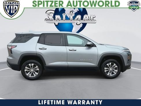 New 2026 Chevrolet Equinox LT w/ Safety and Technology Package FWD image 9