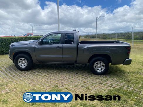Used 2025 Nissan Frontier S w/ S Utility Package RWD image 4
