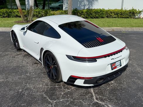 Used 2021 Porsche 911 Carrera 4S AWD/4WD image 14