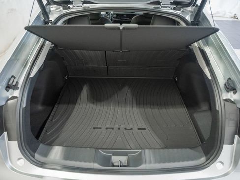 New 2026 Toyota Prius Plug-In Hybrid FWD image 9