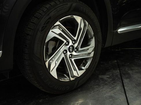 Used 2021 Hyundai Santa Fe SEL image 3