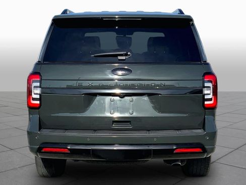 Used 2022 Ford Expedition Platinum AWD/4WD image 5