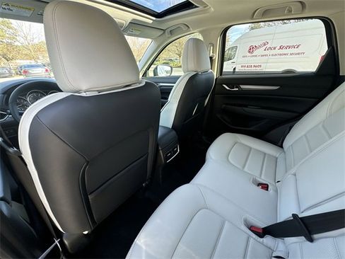 New 2025 MAZDA CX-5 AWD 2.5 S w/ Preferred Package image 24