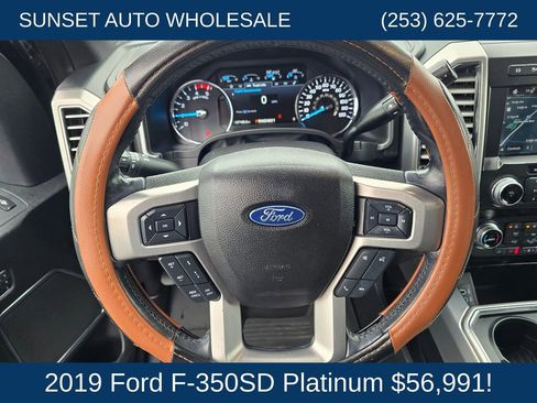 Used 2019 Ford F350 Platinum w/ Platinum Ultimate Package AWD/4WD image 33