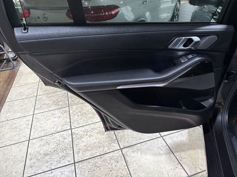 Used 2019 BMW X7 xDrive40i w/ Premium Package image 24