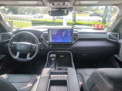 Used 2022 Toyota Tundra Limited image 28
