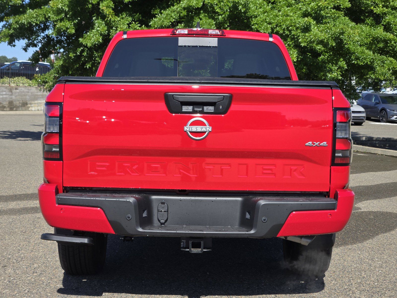 New 2026 Nissan Frontier SV w/ Tow Package AWD/4WD image 5