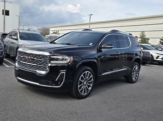 Used 2022 GMC Acadia Denali w/ Denali Ultimate Package FWD video 2