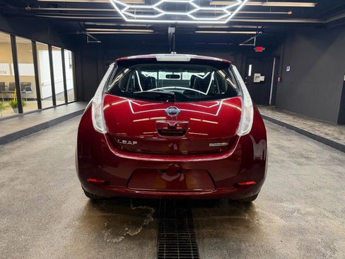 Used 2017 Nissan Leaf SL w/ Premium Package image 6