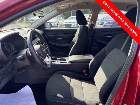 Used 2021 Nissan Sentra SV image 9