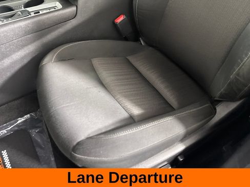 Used 2025 Nissan Altima 2.5 SV AWD/4WD image 11