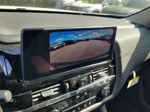 New 2026 Nissan Pathfinder SV w/ Cargo Package FWD image 16