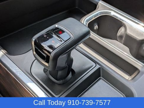 Used 2024 GMC Sierra 1500 SLT w/ SLT Premium Plus Package AWD/4WD image 28