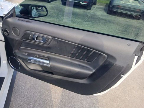 Used 2020 Ford Mustang Premium RWD image 14