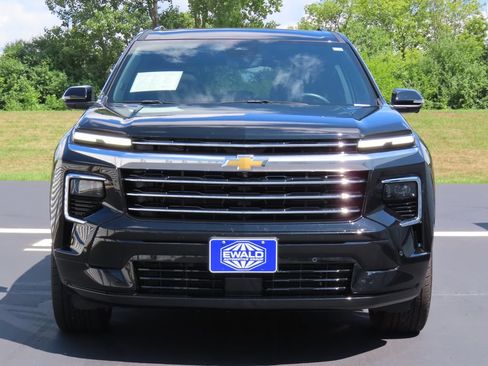 Certified 2025 Chevrolet Traverse High Country AWD/4WD image 15